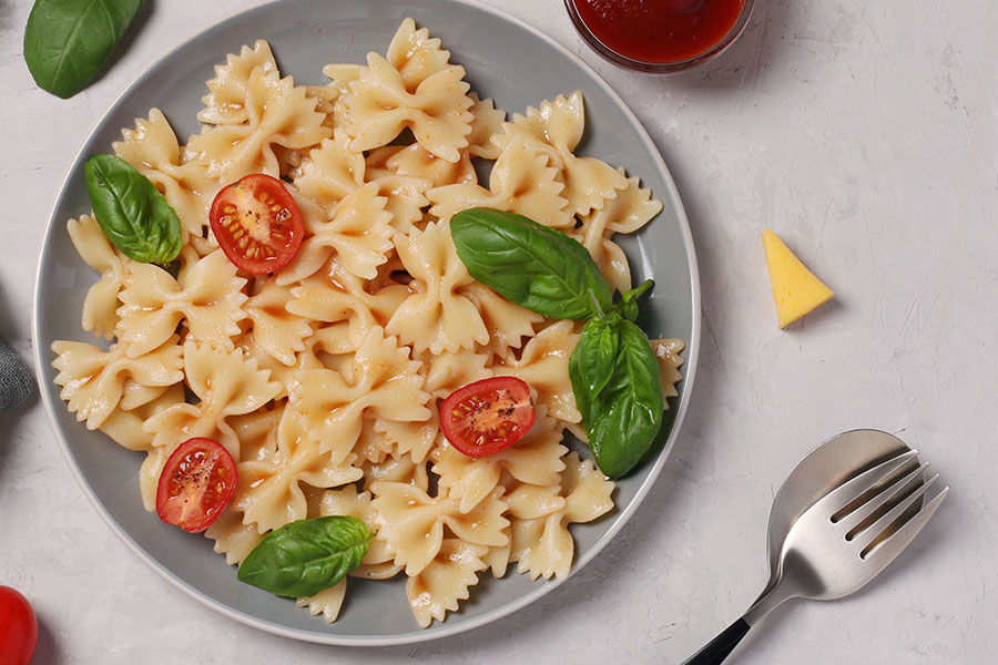 Naturaleza farfalle utilizando un Compact Cook