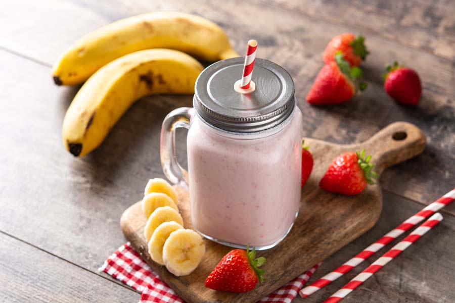 Batido explosivo de plátano y frutos rojos utilizando un Lufthous