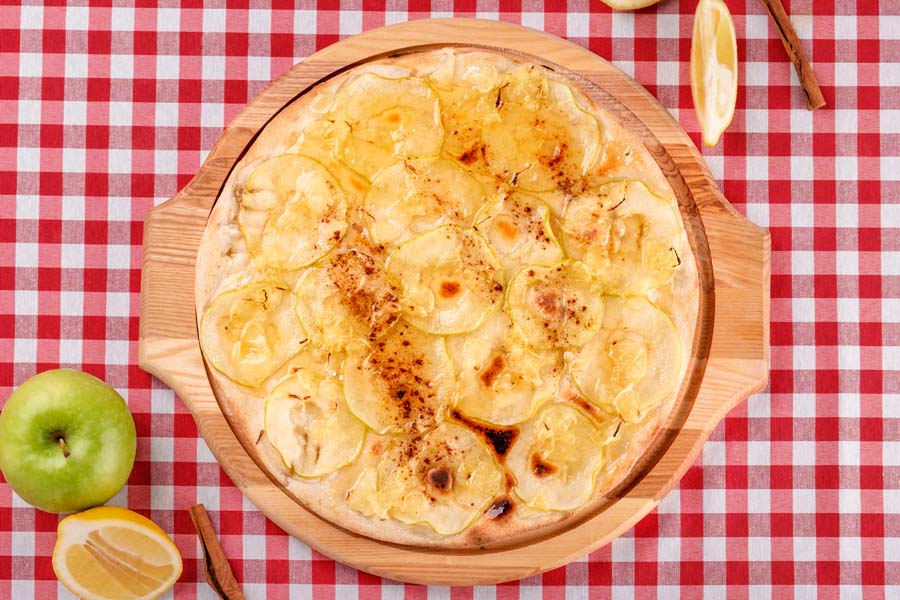 Tarta de Manzana Rallada con Ralladura de Limón utilizando un Compact Cook