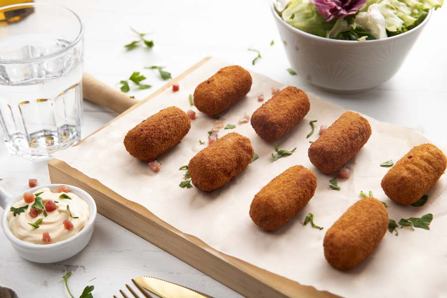 Golden Fish Croquettes using a Cecotec