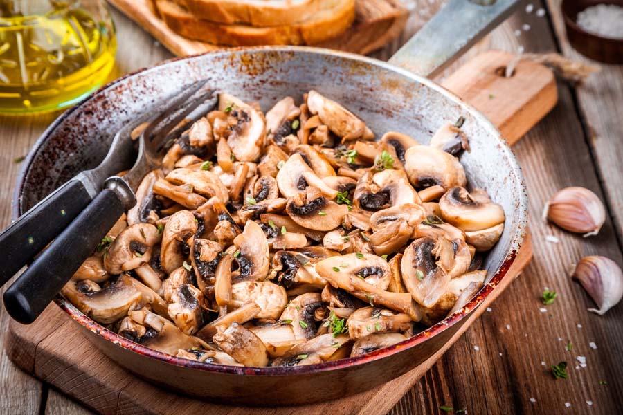 Champiñones al ajillo utilizando un Thermomix