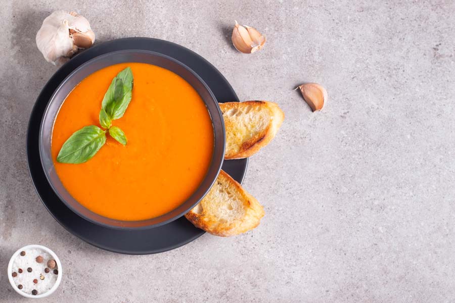 حساء الفلفل الحلو النابض بالحياة باستخدام Thermomix