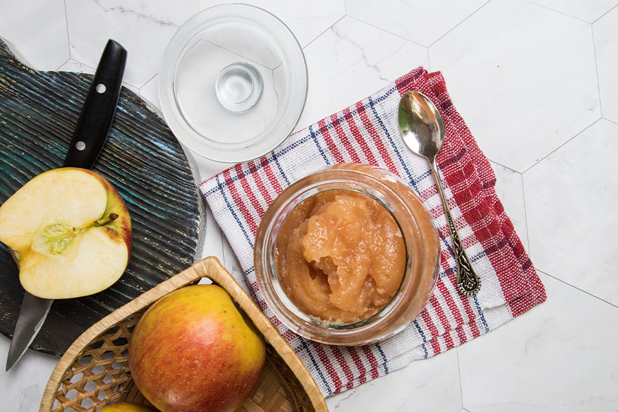 Compote de pommes et poires utilisant un Silvercrest Monsieur Cuisine