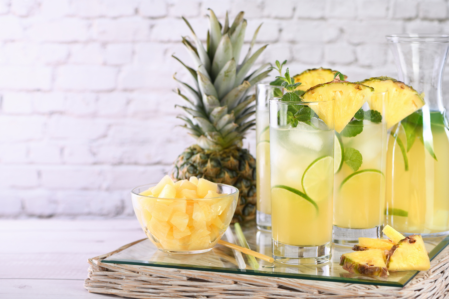 Pineapple, turmeric and lime detox water using a Create