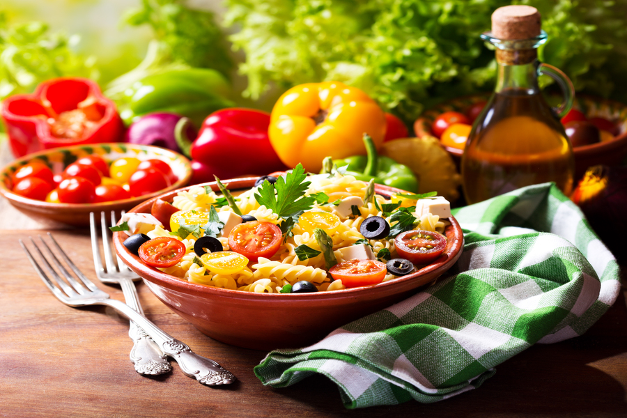 سلطة يونانية باستخدام Thermomix