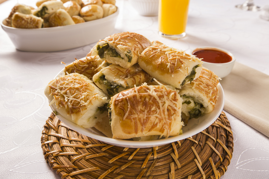 Spinach and feta puff pastry cigars using a Thermomix