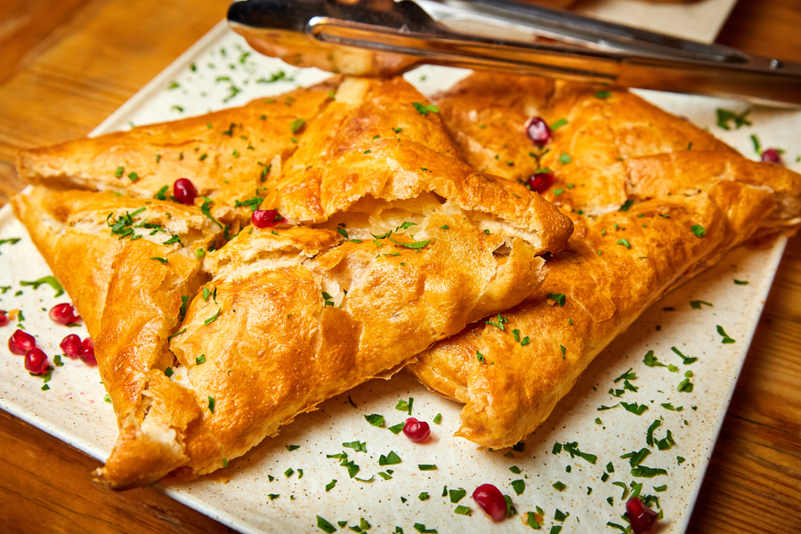 Khachapuri with cheese using a Thermomix