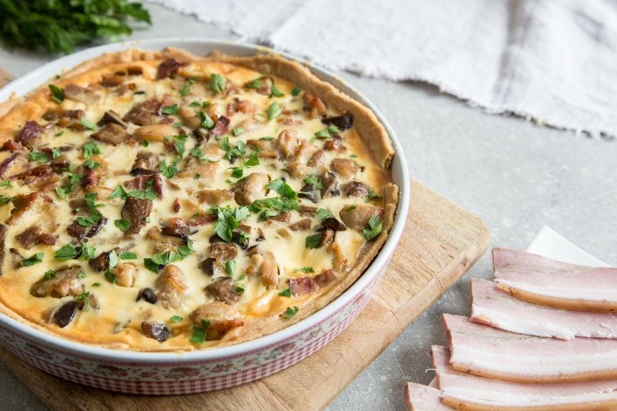 Chicken, Mushroom, and Bacon Tatin Quiche using a Magefesa - KudoCook